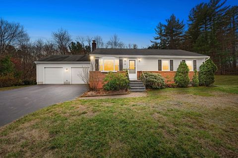 58 Colburn Rd Charlton MA 01507