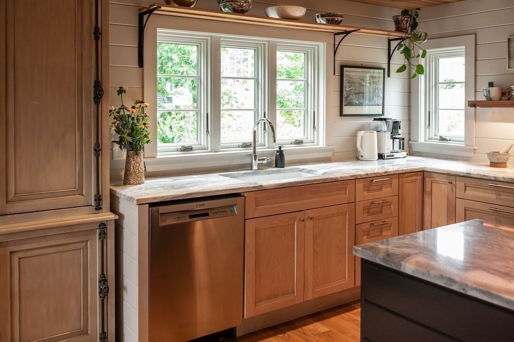 24 Uncas Rd, Gloucester, MA Photo #7