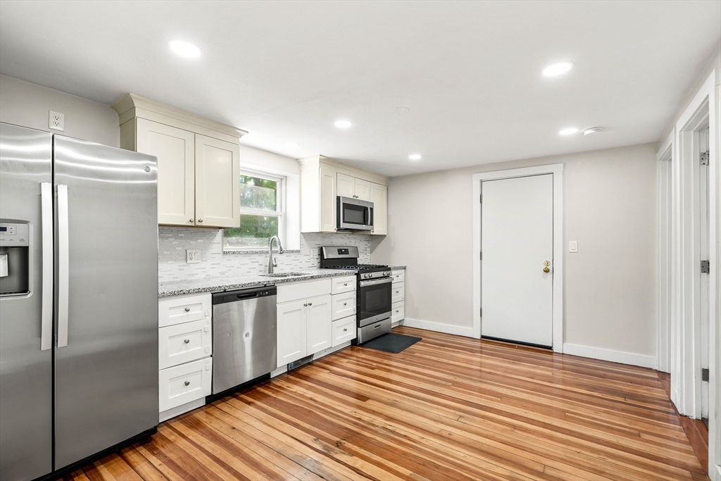 30 Primrose St