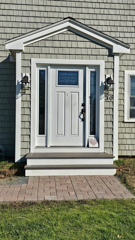 30 Chandler Dr