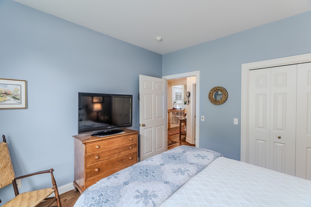 Wilbraham, Massachusetts 01095, United States, 2 Bedrooms Bedrooms, ,2 BathroomsBathrooms,Residential,Contingent,152613