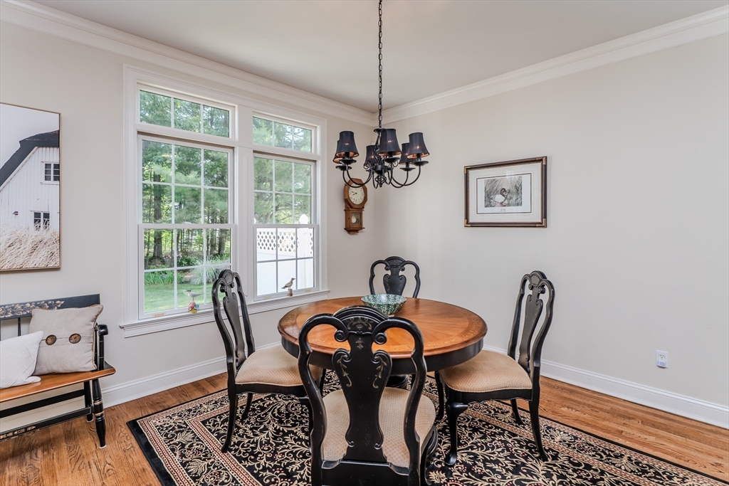 Wilbraham, Massachusetts 01095, United States, 2 Bedrooms Bedrooms, ,2 BathroomsBathrooms,Residential,Contingent,152613