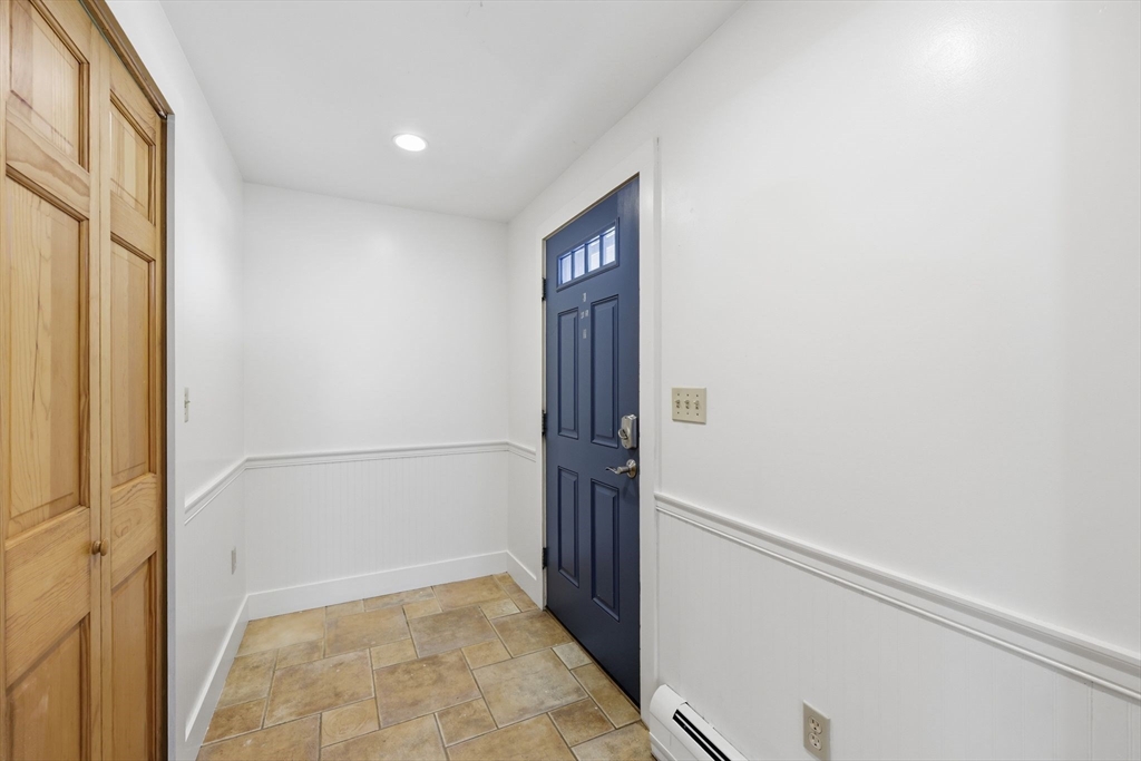 67 Milton St