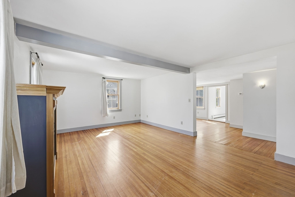 67 Milton St