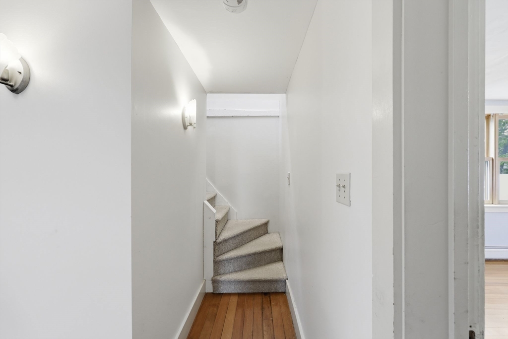 67 Milton St, Northampton, MA, 67 Milton St, Northampton, MA Photo #20