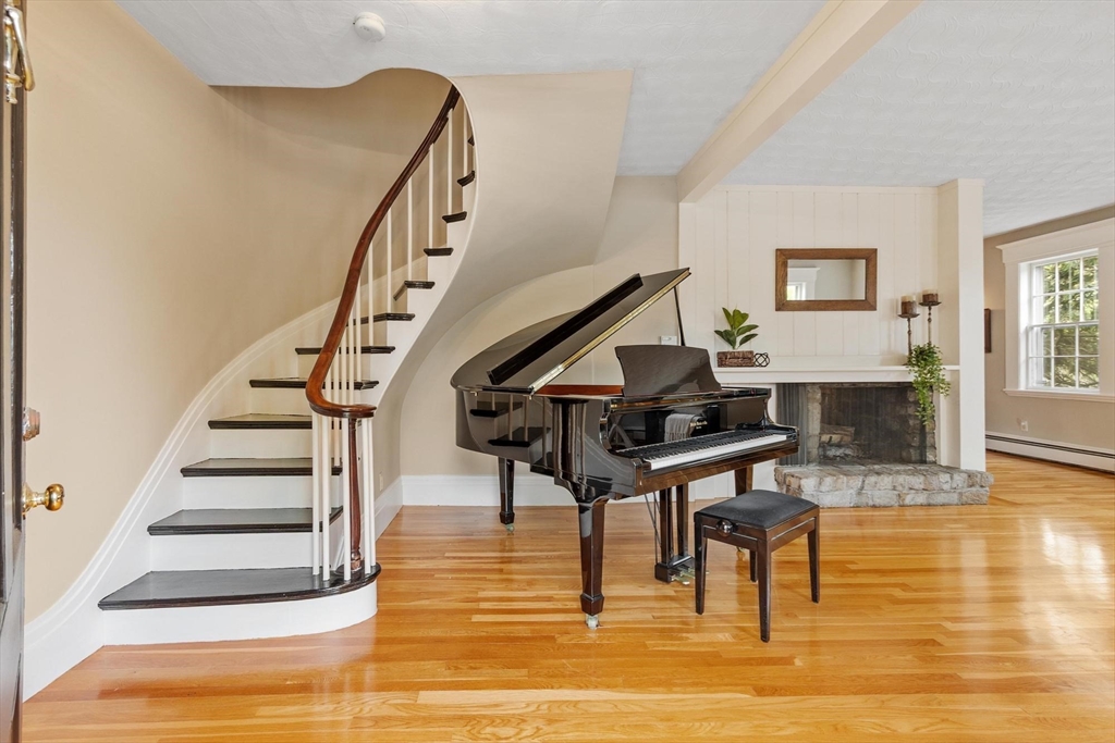 77 Centre Street, Danvers, MA Photo #3
