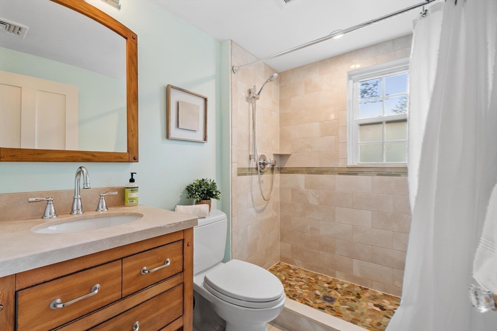 77 Centre Street, Danvers, MA Photo #33