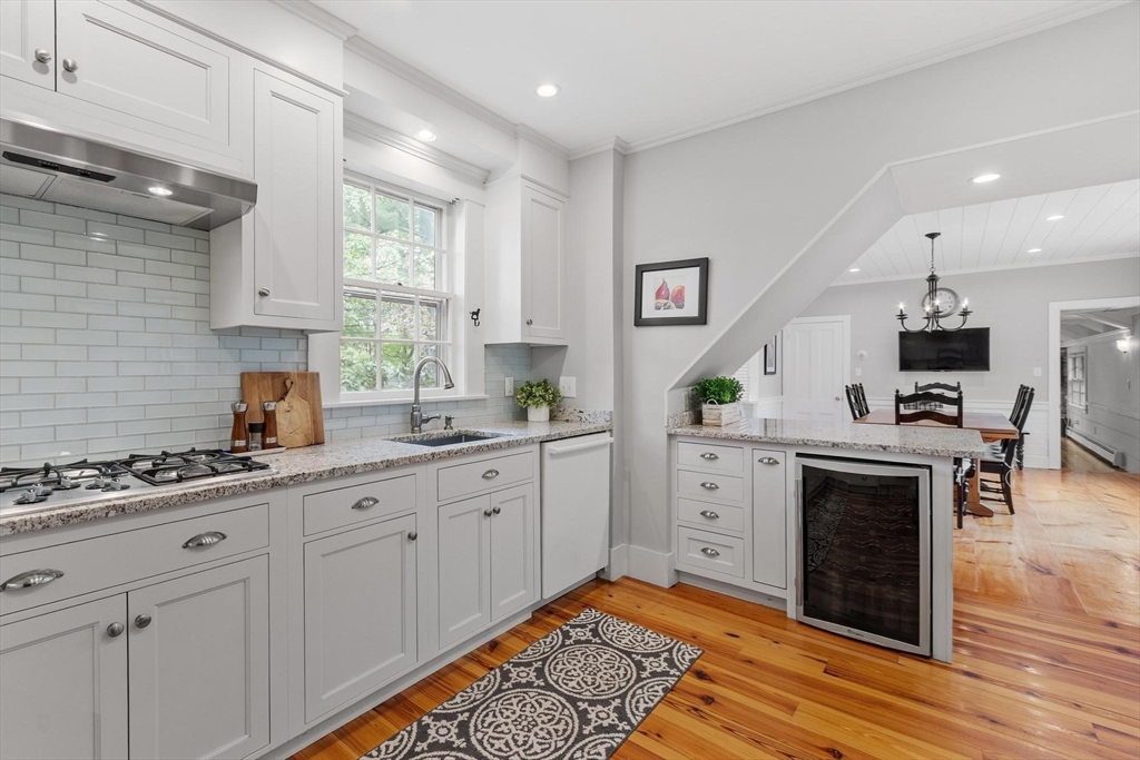 77 Centre Street, Danvers, MA Photo #12