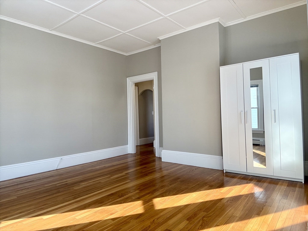 19 Pleasant Street 1