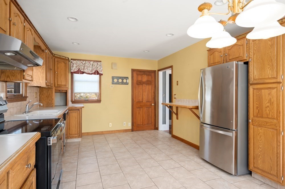61 Central Ave, Medford, MA Photo #8