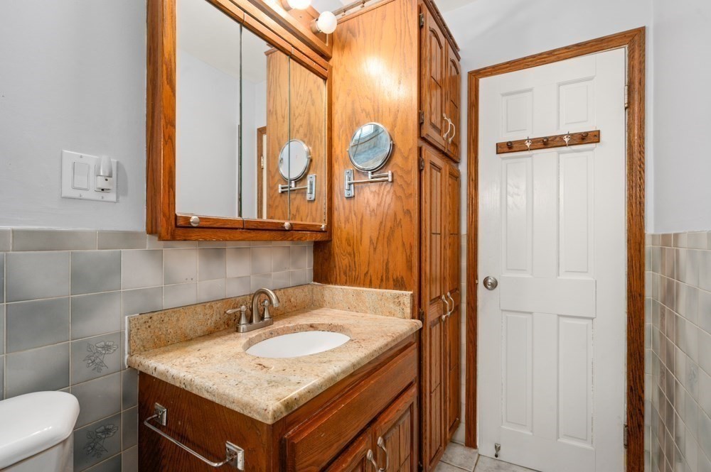 61 Central Ave, Medford, MA Photo #11
