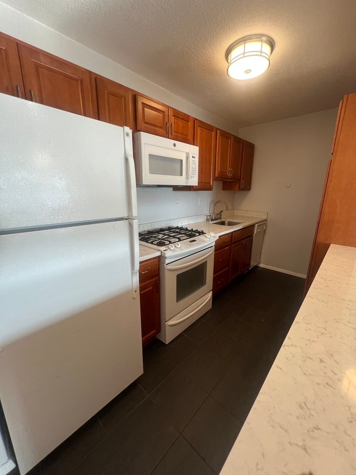 9 Hawthorne Place #8P, Boston, MA Photo #6