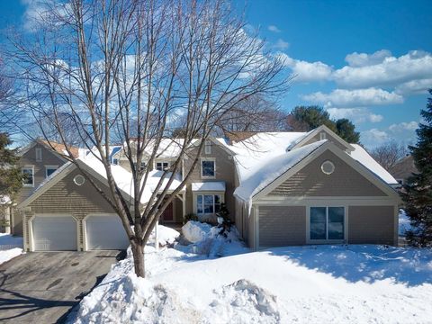 Photo of 173 Nobscot Road #173, Sudbury, MA 01776 (MLS # 73485138)