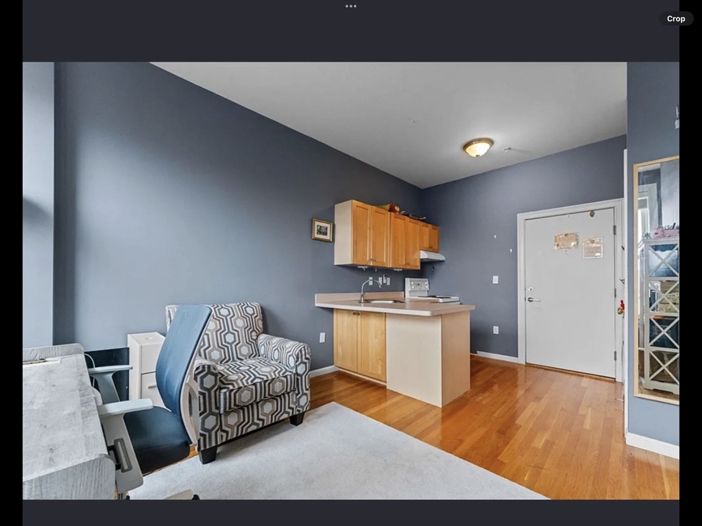 483 Beacon 63