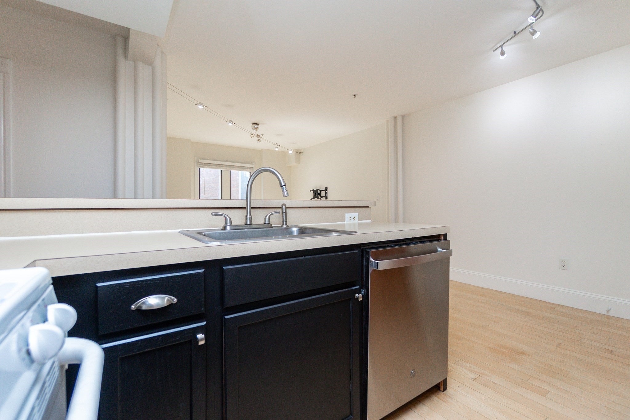 45-55 W Broadway #208, Boston, MA, 45-55 W Broadway #208, Boston, MA Photo #8