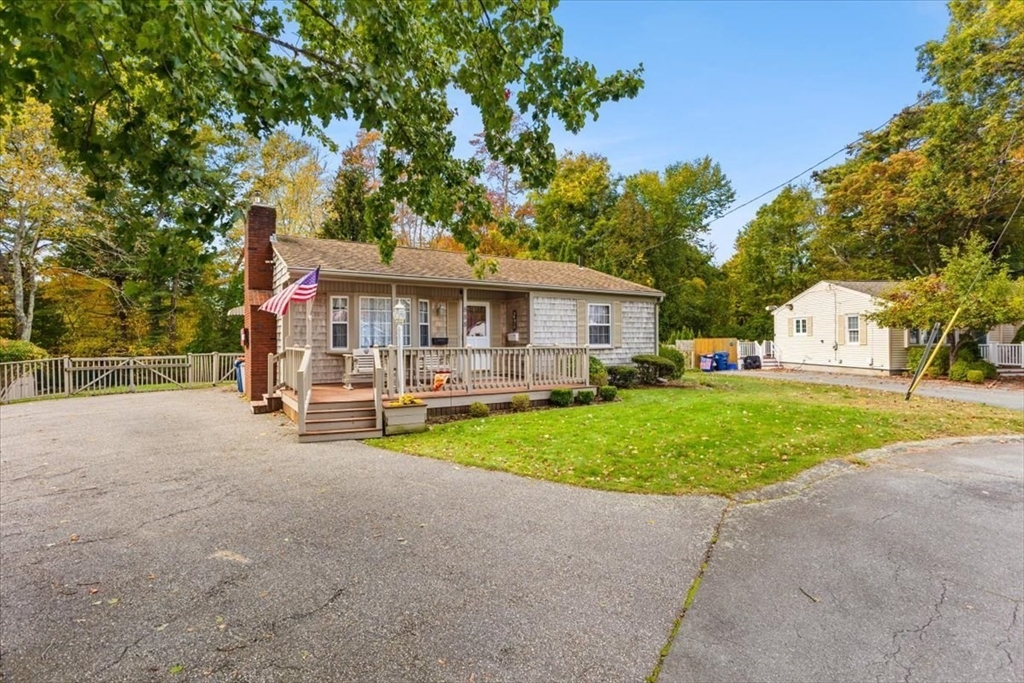 888 Hillcrest Rd