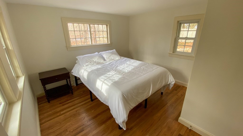 Falmouth, Massachusetts 02556, United States, 3 Bedrooms Bedrooms, ,2 BathroomsBathrooms,Residential,Active,43726