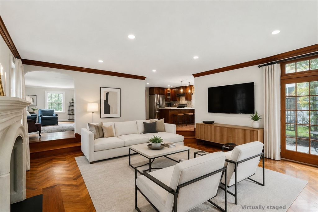 14 Arlmont Street