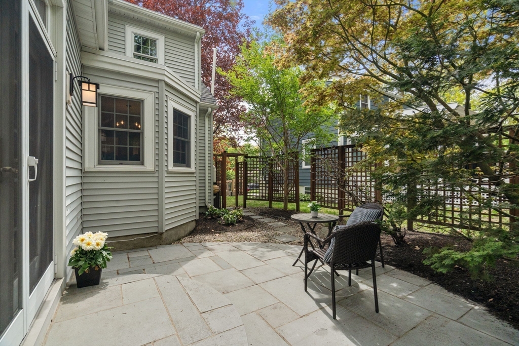 14 Arlmont Street, Arlington, MA Photo #21