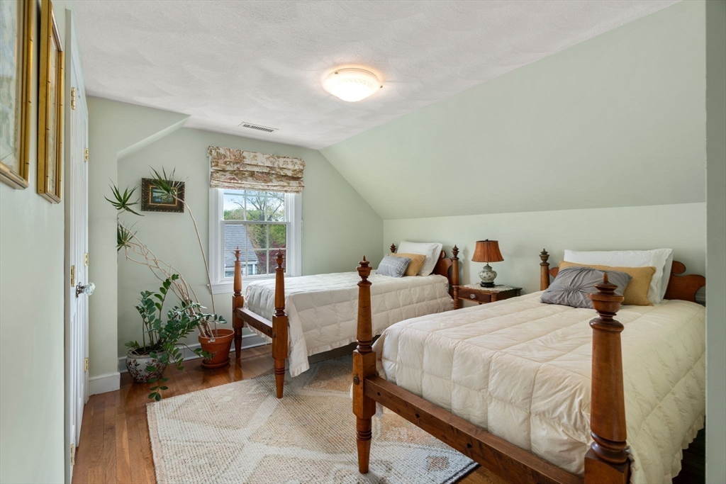 14 Arlmont Street, Arlington, MA Photo #18