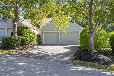 30 W Woods Circle 30 Yarmouth MA 02675