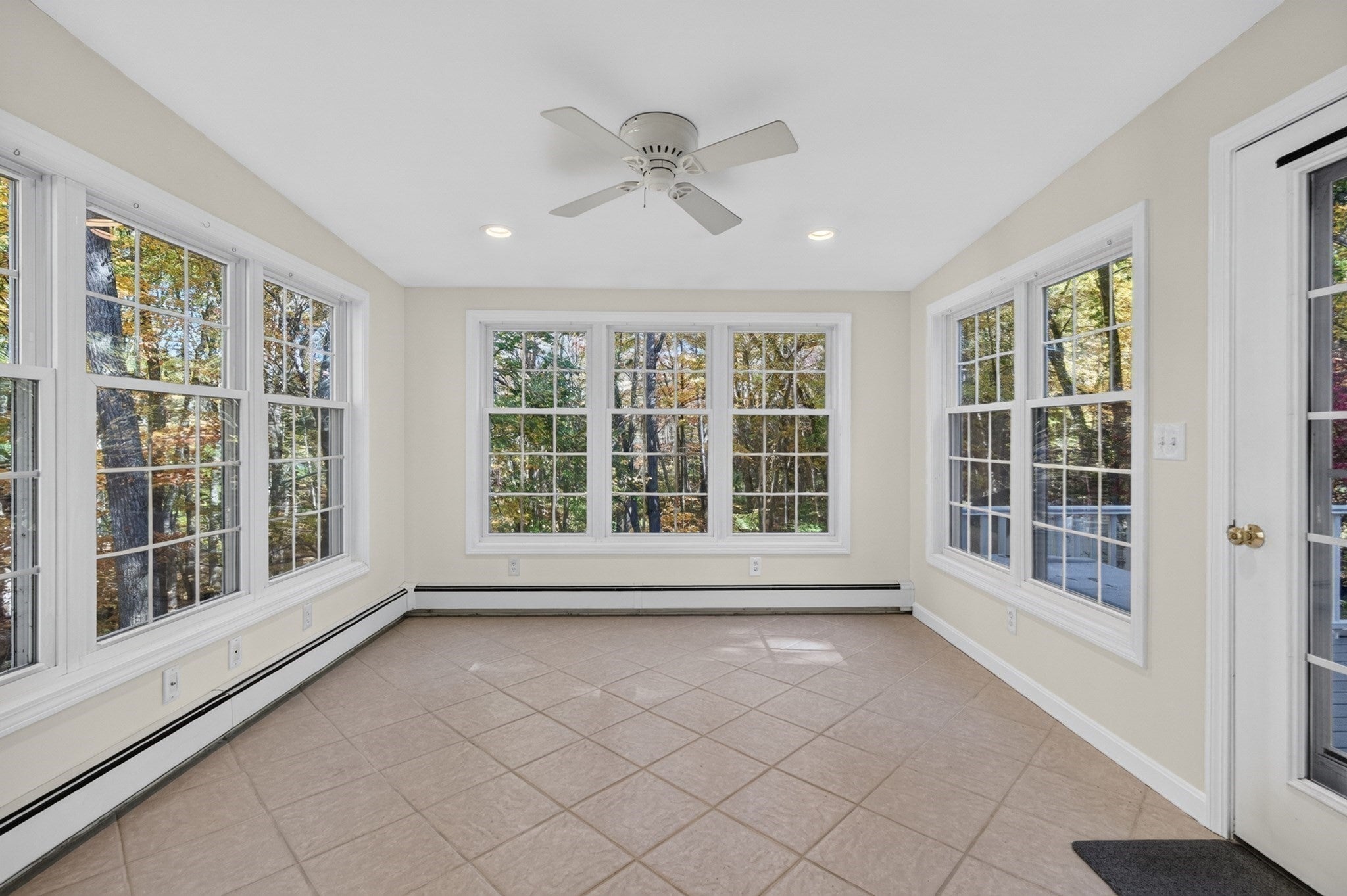 3 Canter Rd, Tyngsborough, MA, 3 Canter Rd, Tyngsborough, MA Photo #5