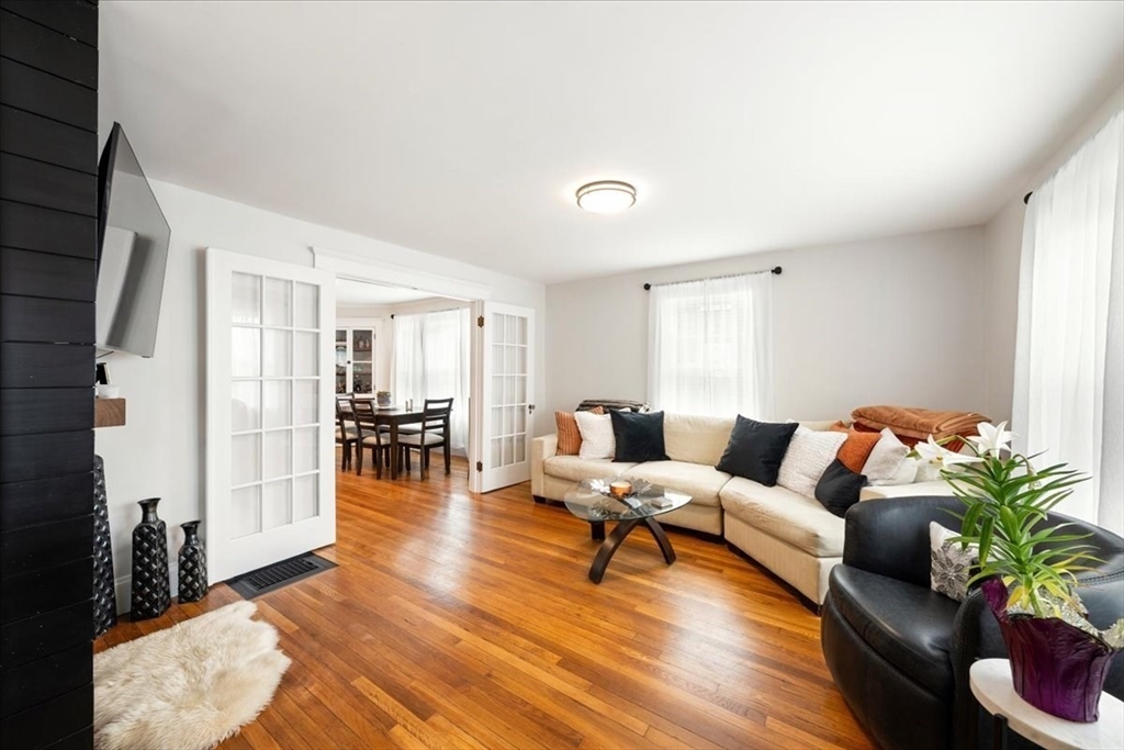 7 Atherton Street 1