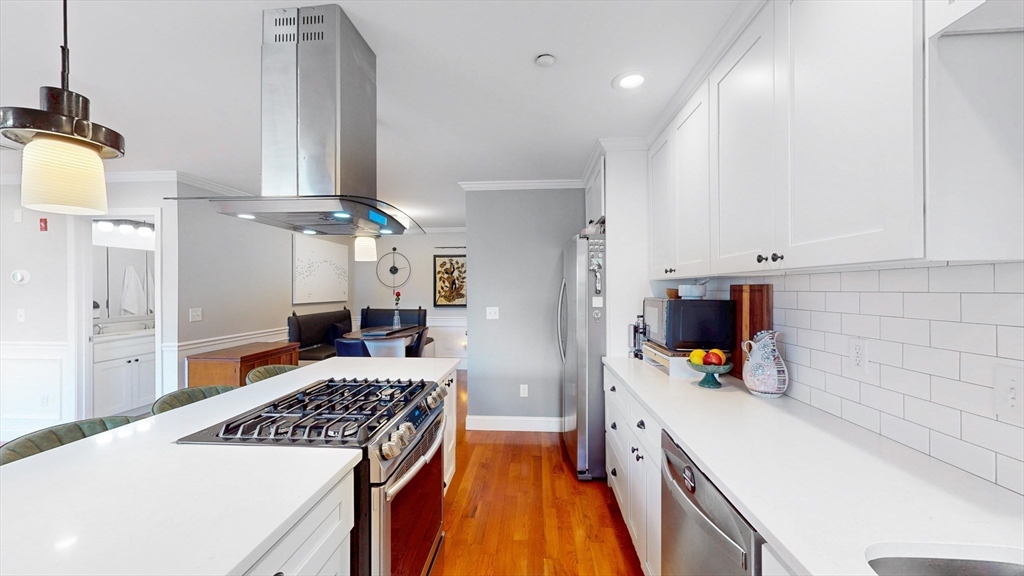 7 Mount Hope 202