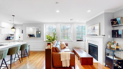 Photo of 7 Mount Hope #202, Providence, RI 02906 (MLS # 73511653)