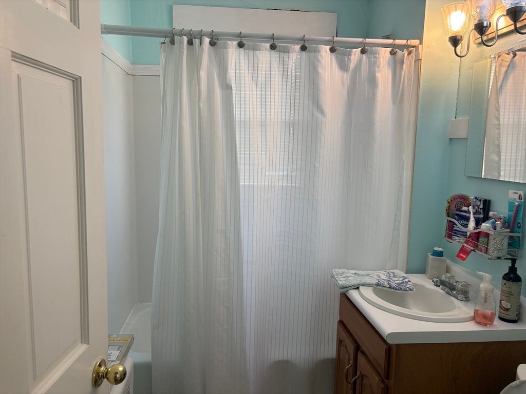 24 Lebanon ST #1, Winchester, MA, 24 Lebanon ST #1, Winchester, MA Photo #7