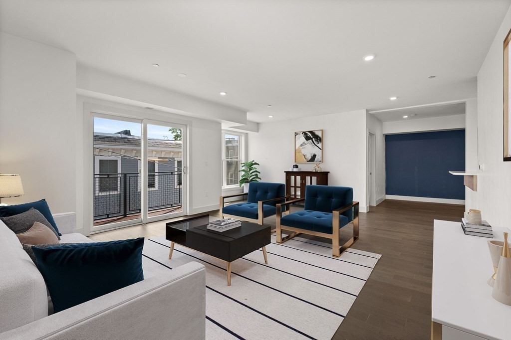 410 W Broadway 305