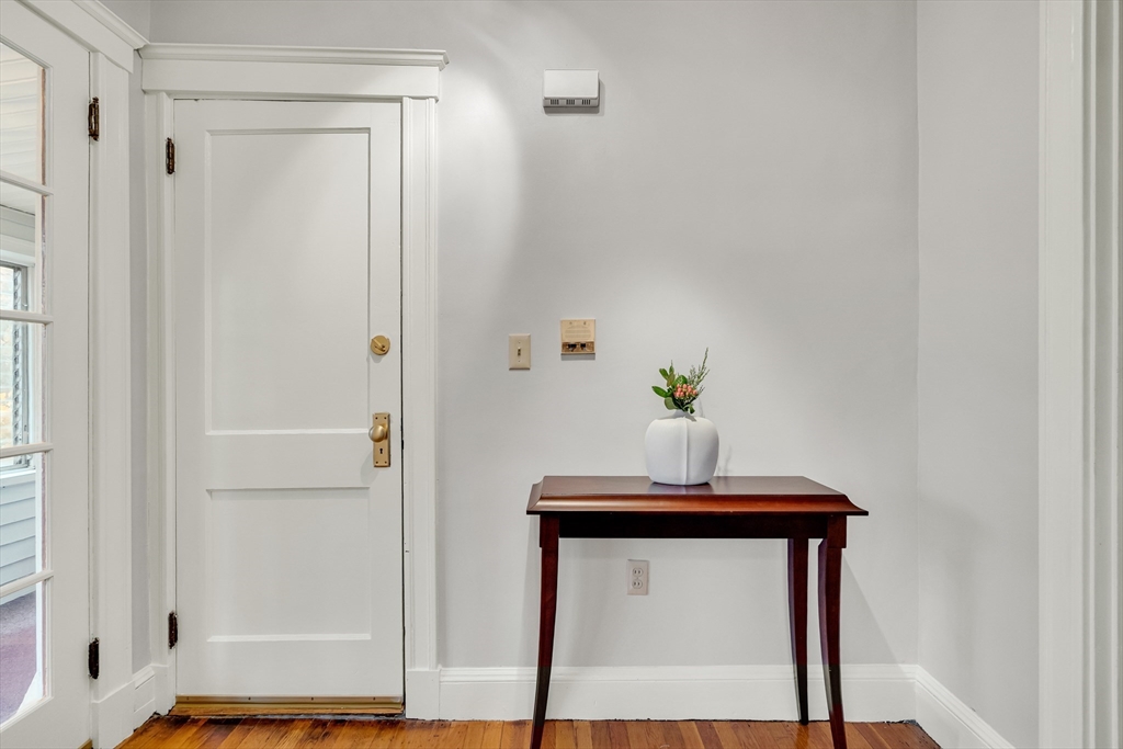 348-350 Hyde Park Avenue 2