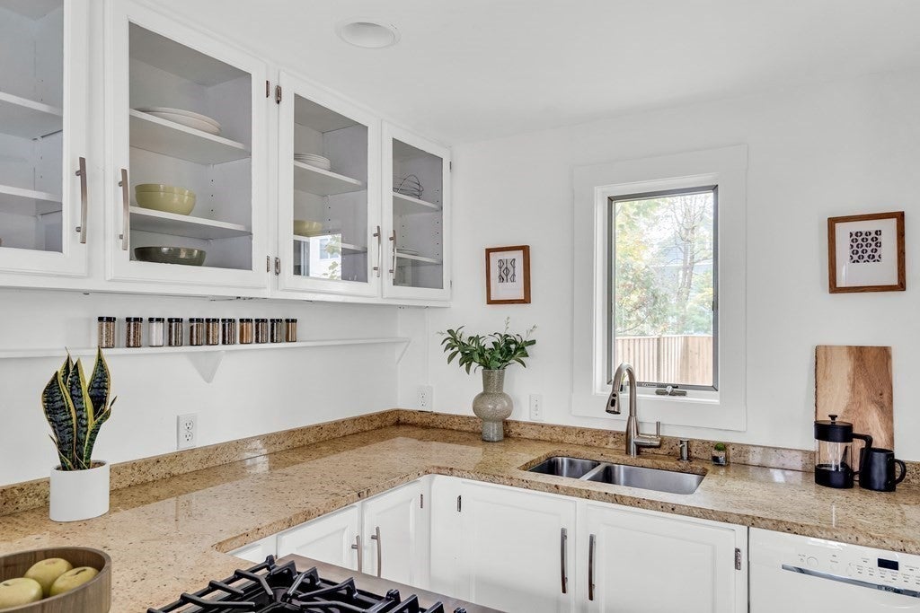 47 Cogswell Ave #27, Cambridge, MA, 47 Cogswell Ave #27, Cambridge, MA Photo #6