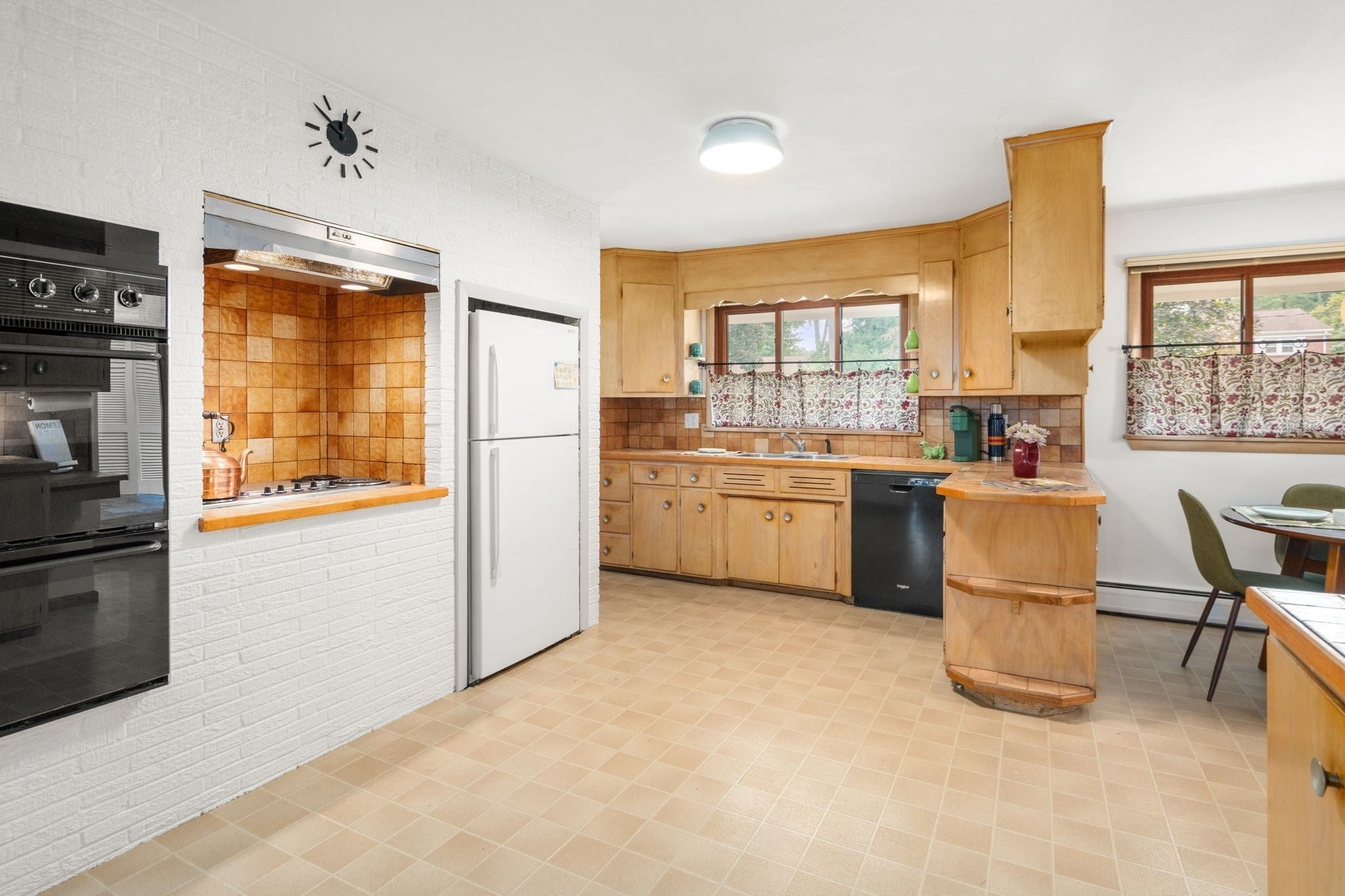 326 Williams ST, Longmeadow, MA, 326 Williams ST, Longmeadow, MA Photo #14