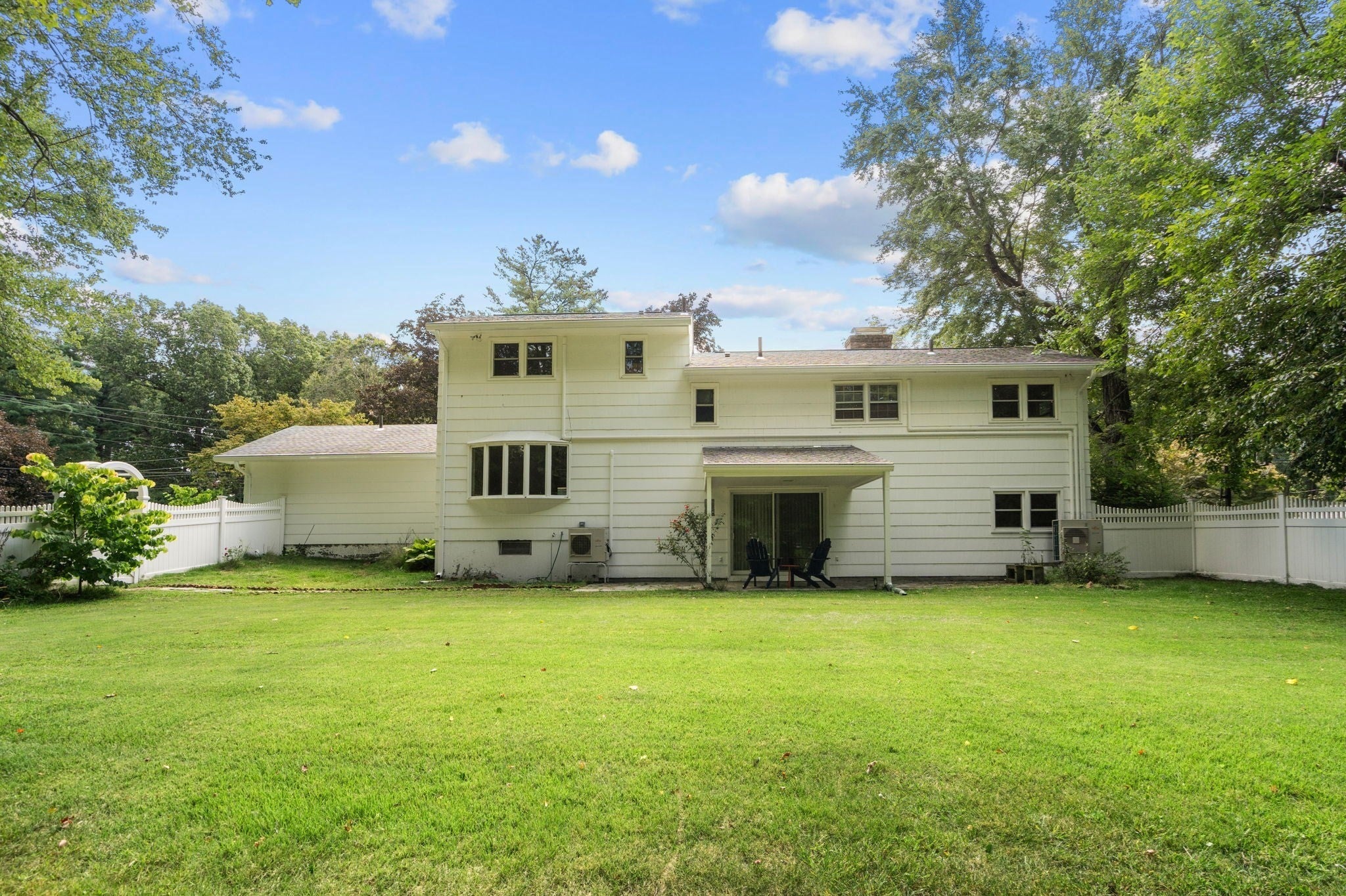 326 Williams ST, Longmeadow, MA, 326 Williams ST, Longmeadow, MA Photo #38
