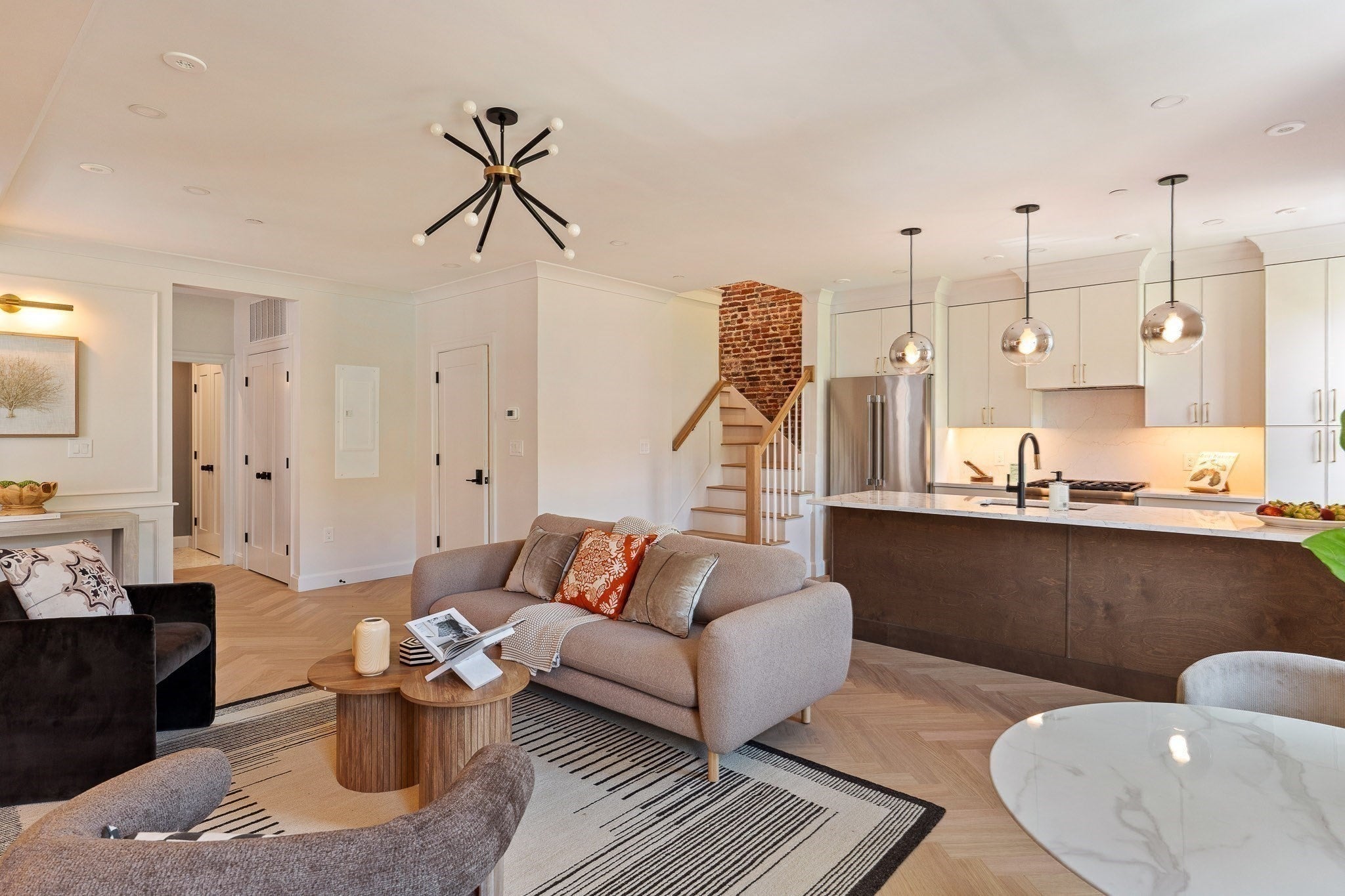75 Lubec ST #5-PH, Boston, MA Photo #4