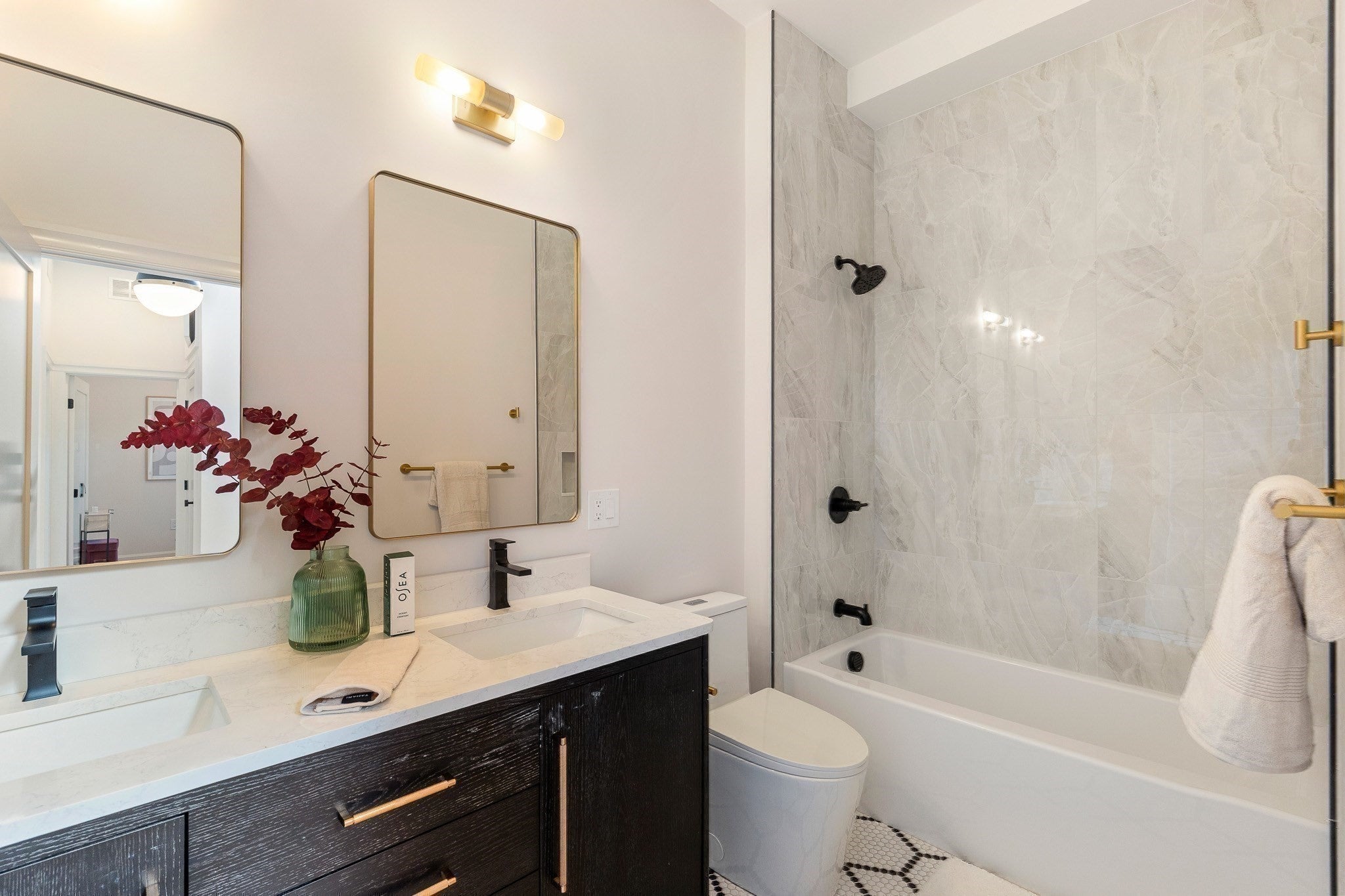 75 Lubec ST #5-PH, Boston, MA Photo #16