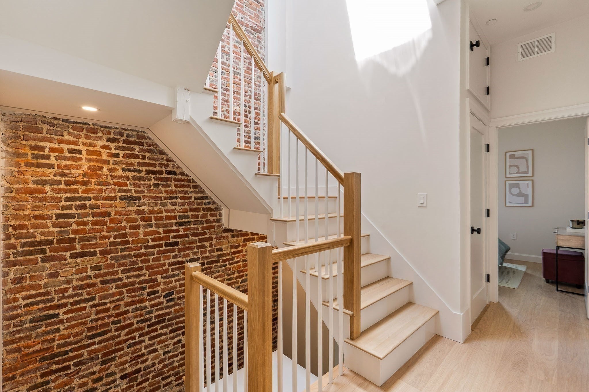 75 Lubec ST #5-PH, Boston, MA Photo #9