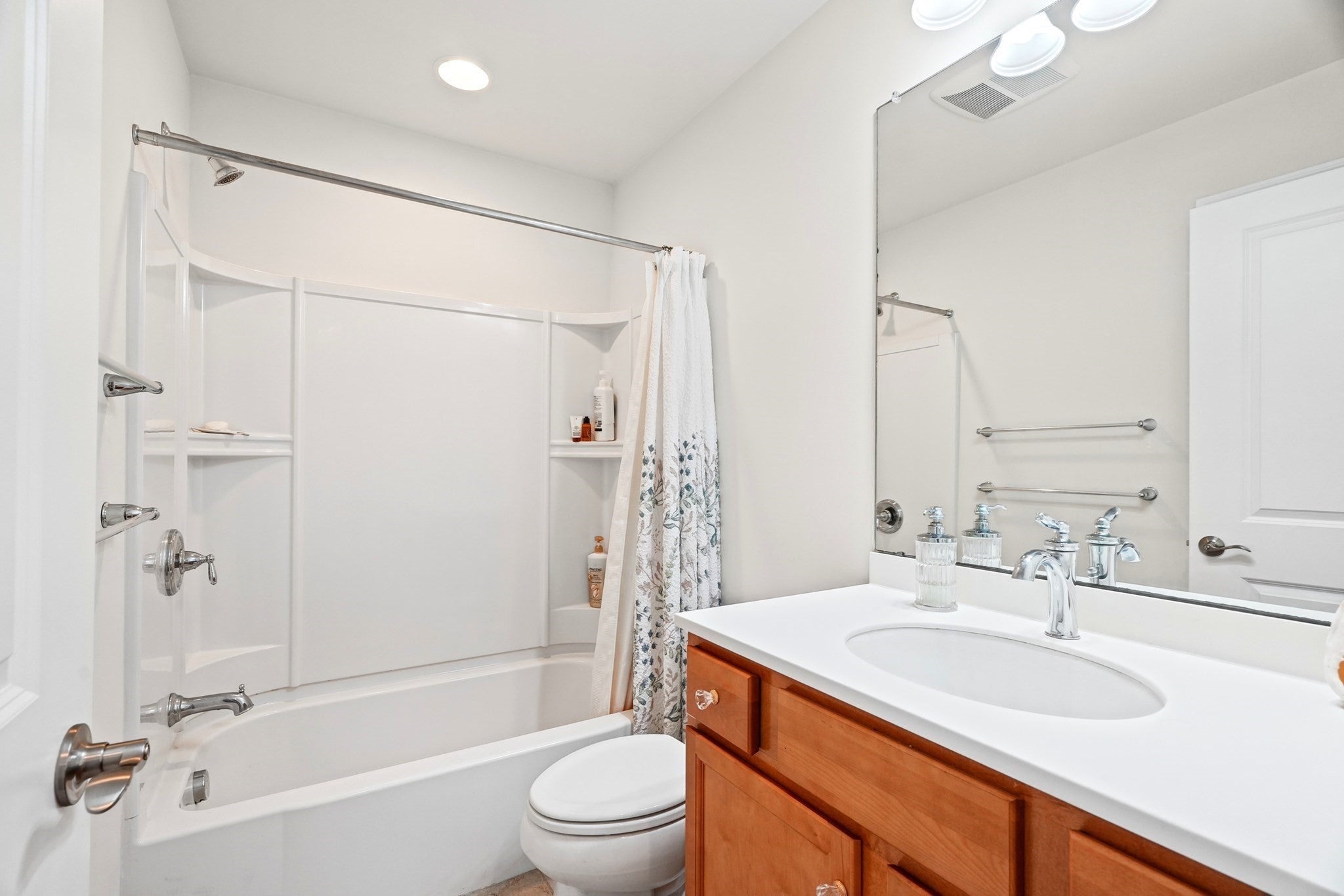 22 Kendall Ct #22, Bedford, MA Photo #20