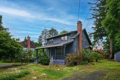 Photo of 9 Mcclure St, Amherst, MA 01002 (MLS # 73543895)