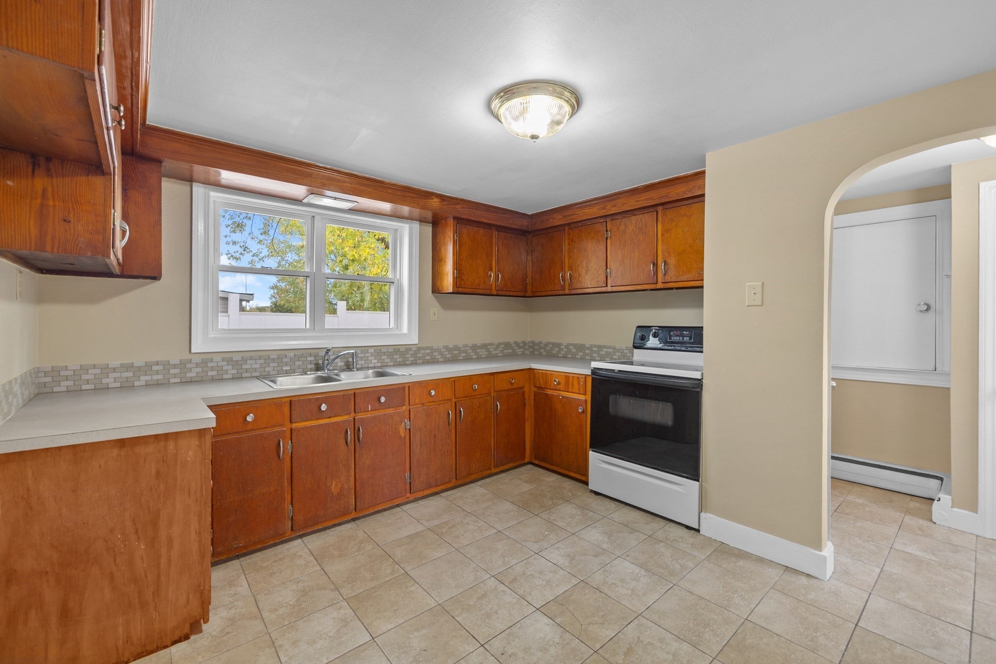 41 Linwood Ave, Methuen, MA, 41 Linwood Ave, Methuen, MA Photo #7
