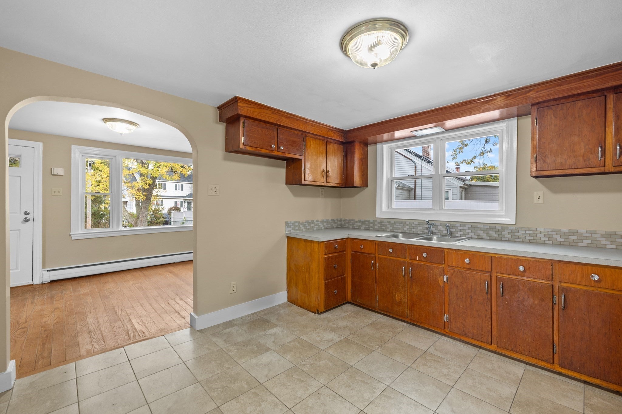 41 Linwood Ave, Methuen, MA, 41 Linwood Ave, Methuen, MA Photo #5