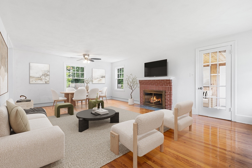 15 Loopley St