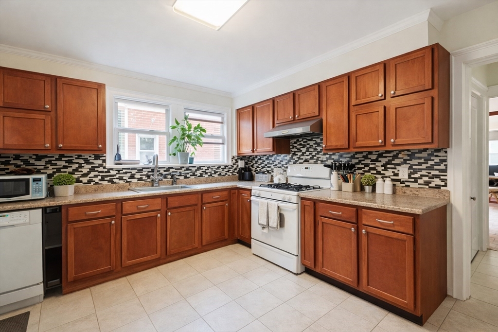 44 Colborne Rd 44
