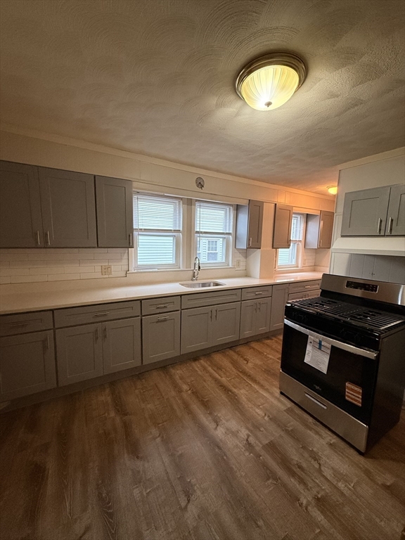 35-37 Springdale St #35, Malden, MA Photo #9