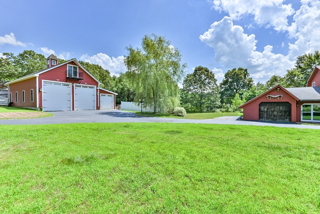 95 Charlton Rd