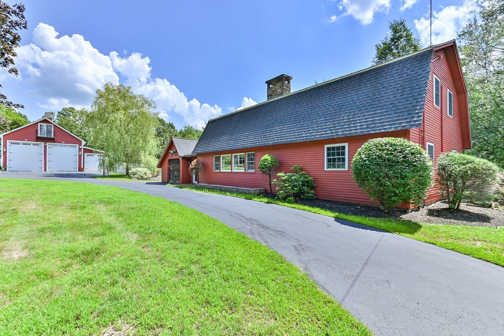 95 Charlton Rd