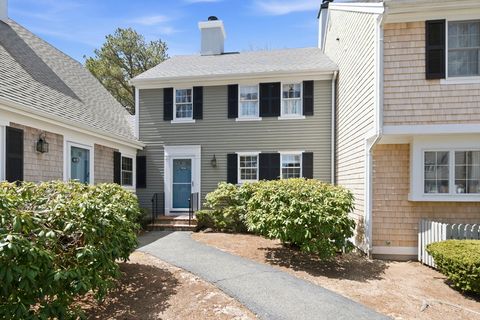 Photo of 404 Admiralty Hts #404, Yarmouth, MA 02675 (MLS # 73510987)