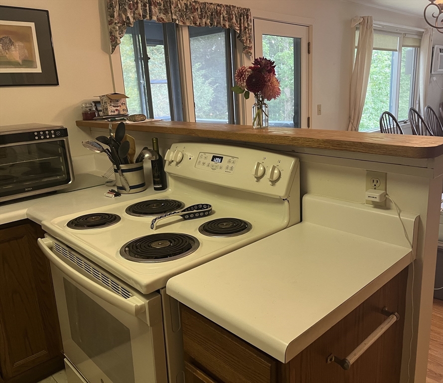 28 Maria Ave D