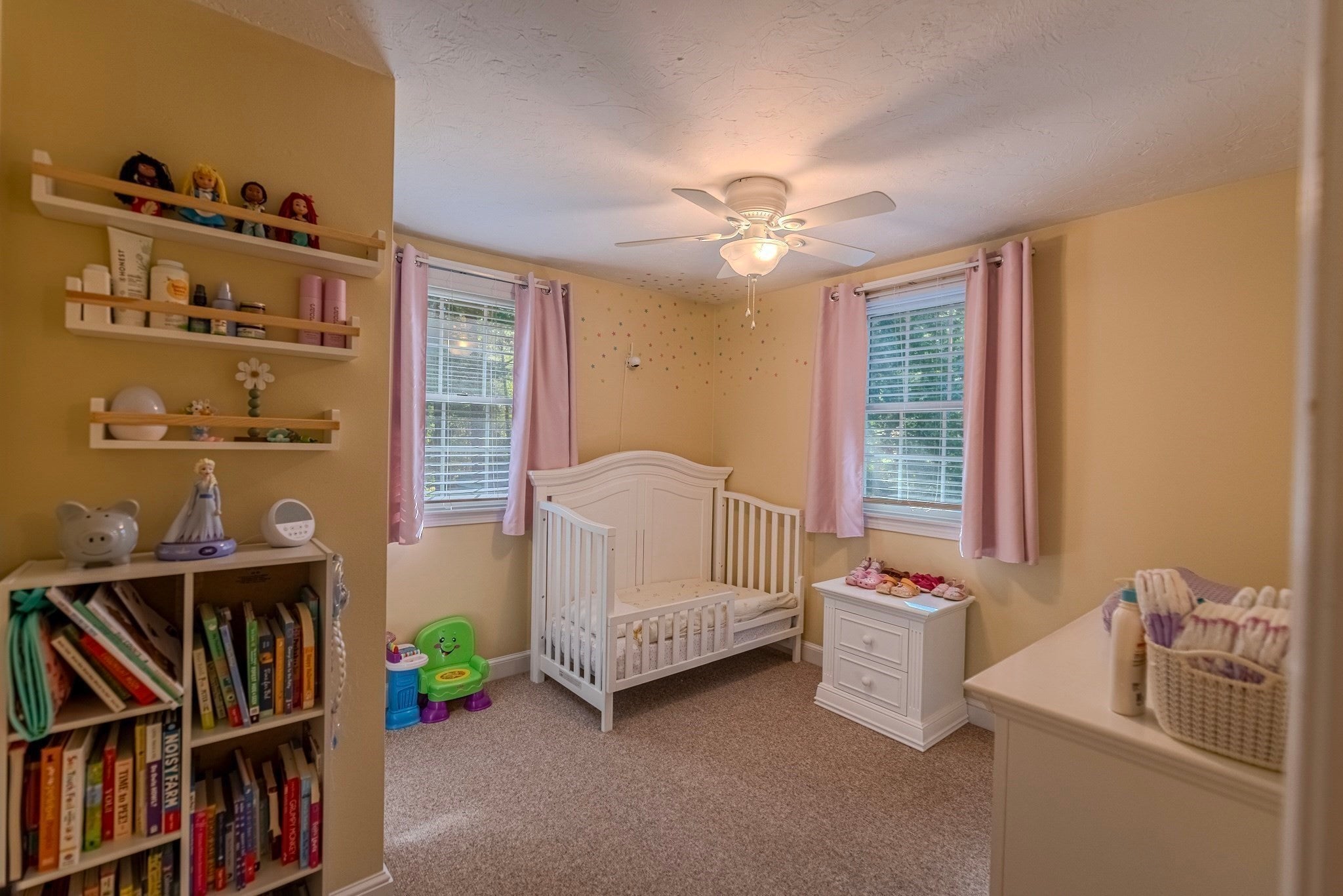 90 Codding Dr, Taunton, MA Photo #24